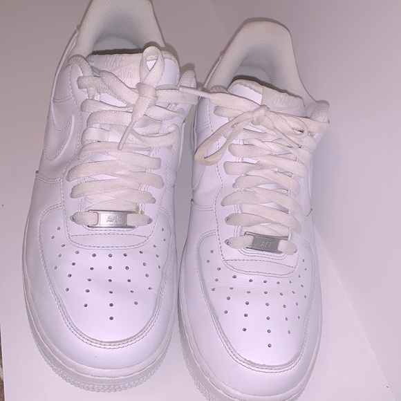 Nike Air Force 1 - Picture 2 of 5